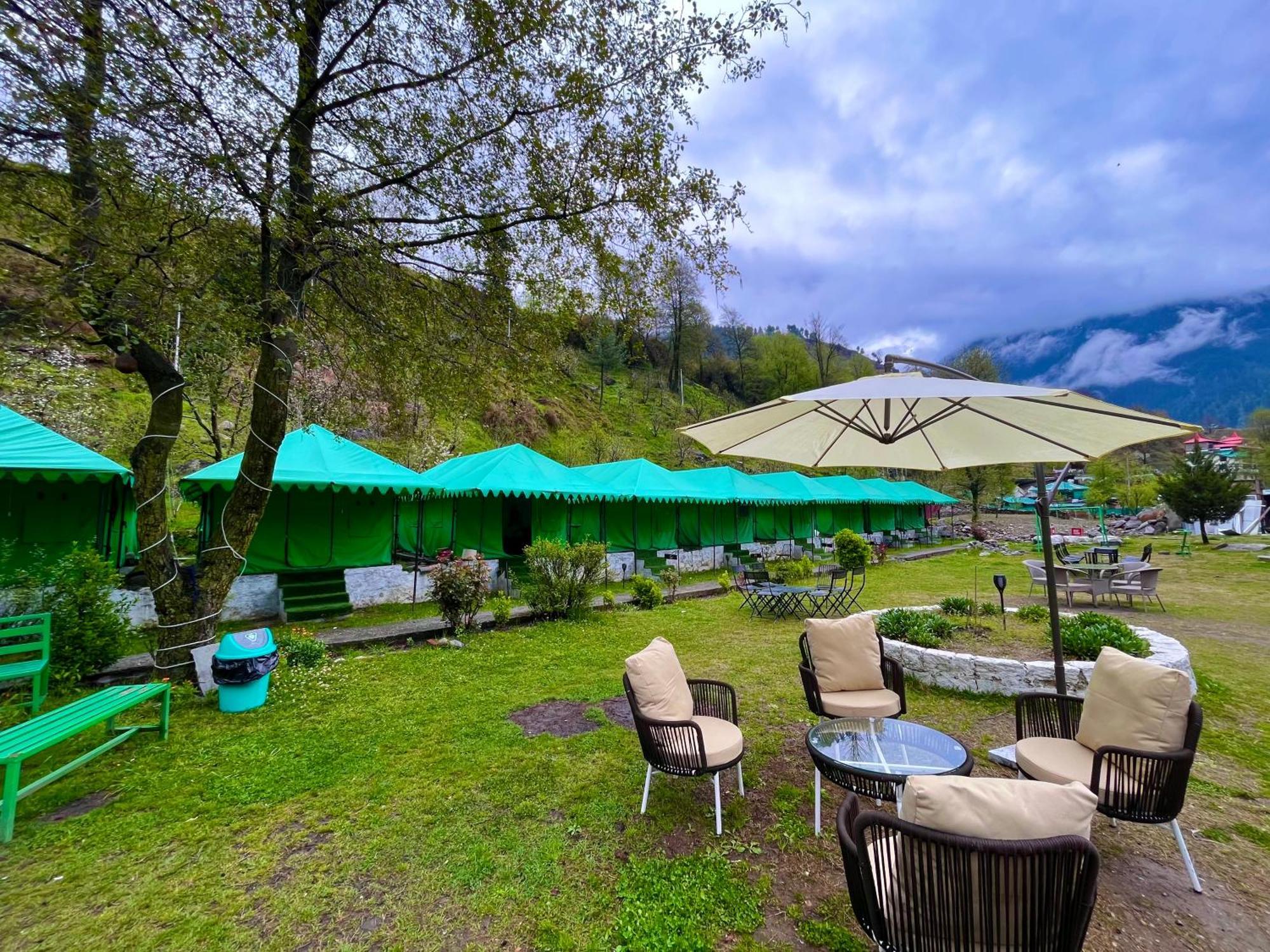 Himalayan Riverside Swiss Cottage Tents, Manali Zewnętrze zdjęcie