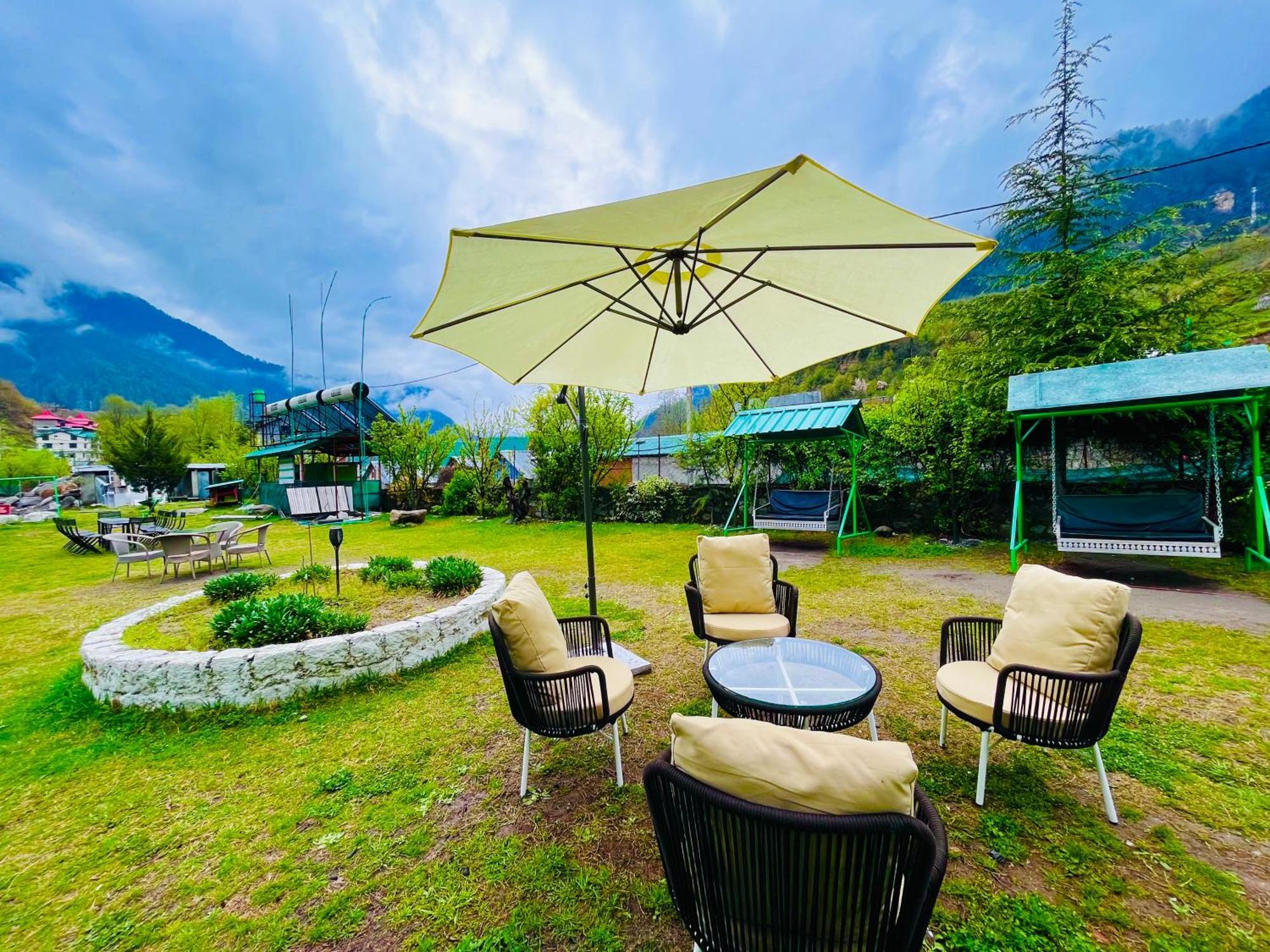 Himalayan Riverside Swiss Cottage Tents, Manali Zewnętrze zdjęcie