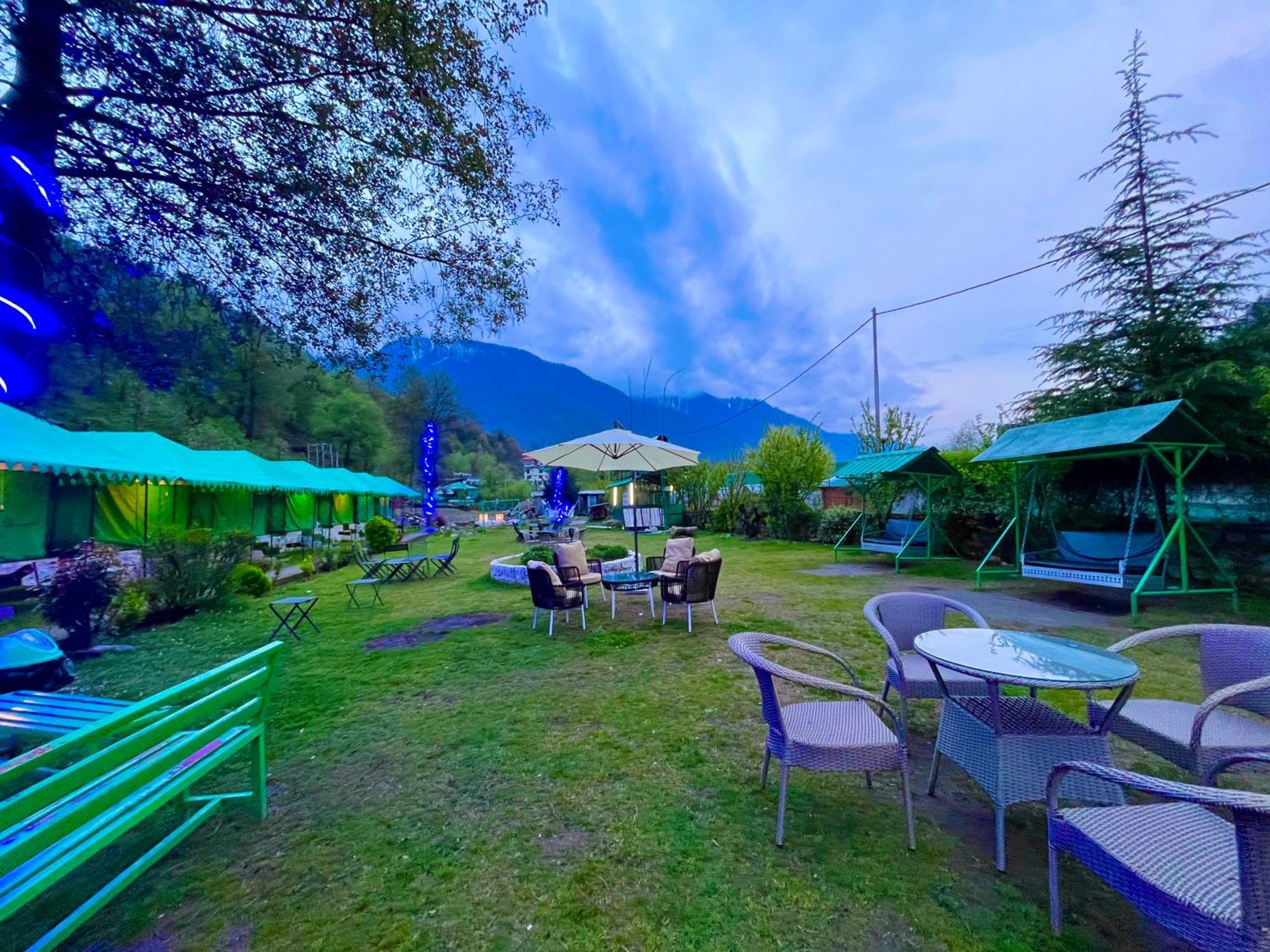 Himalayan Riverside Swiss Cottage Tents, Manali Zewnętrze zdjęcie